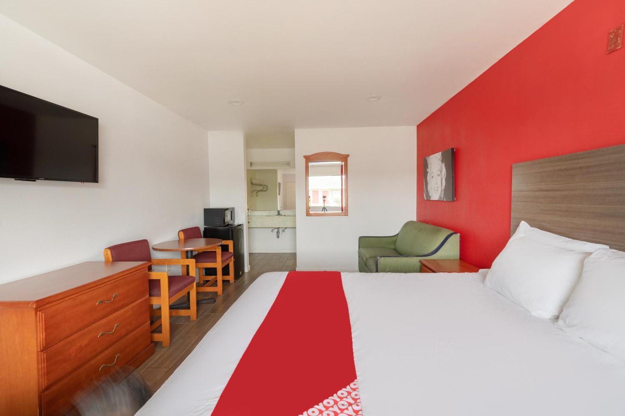 Oyo Hotel San Antonio Near At&T Center Bagian luar foto