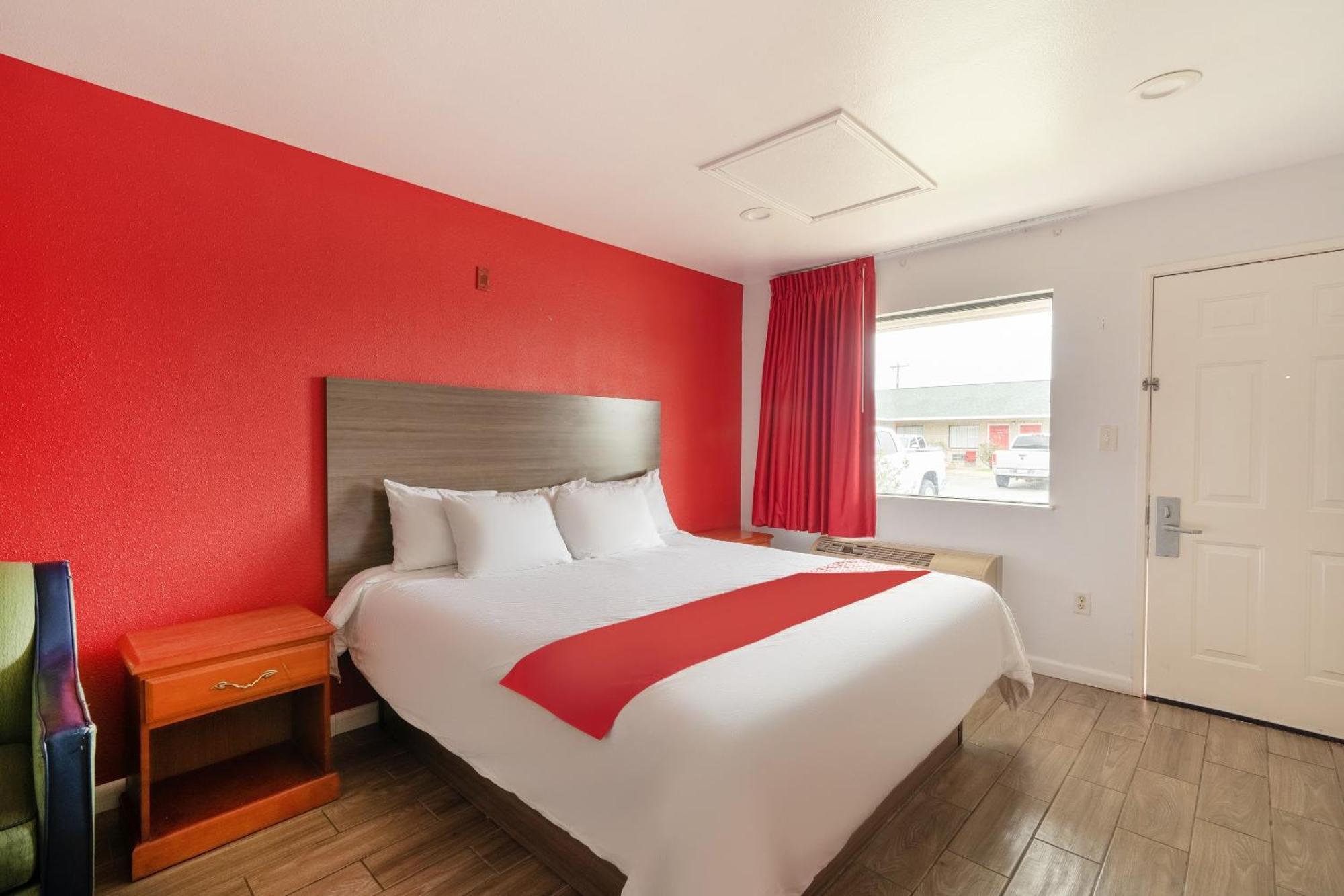 Oyo Hotel San Antonio Near At&T Center Bagian luar foto