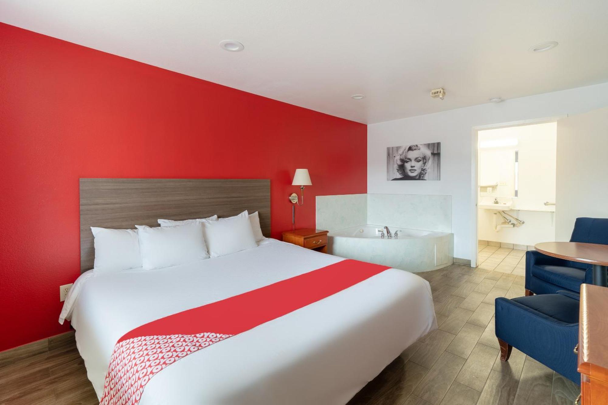 Oyo Hotel San Antonio Near At&T Center Bagian luar foto